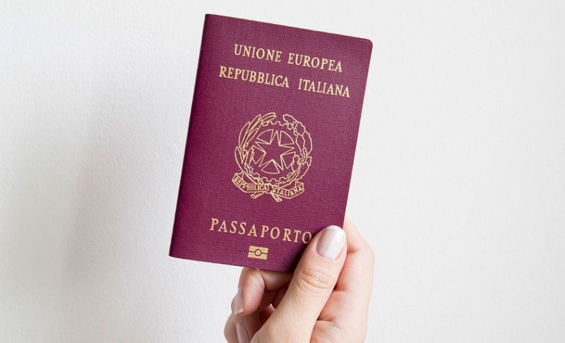 Срок рассмотрения прошений о гражданстве Италии